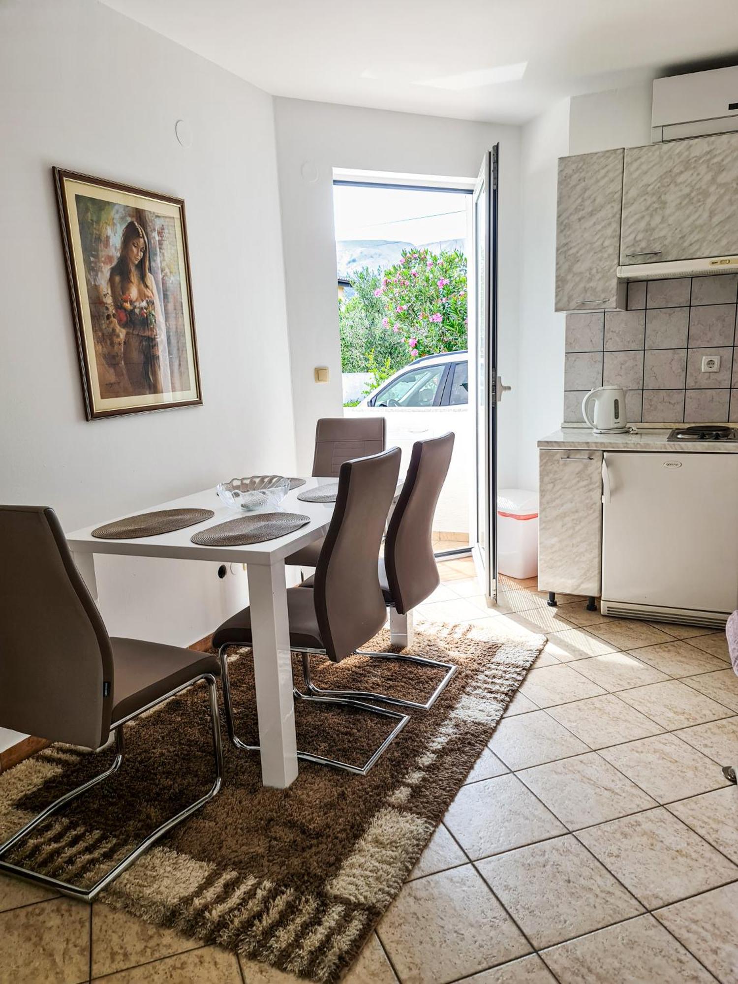 Apartments Benkovic Baska  Ngoại thất bức ảnh